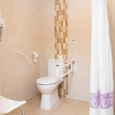 Marbella Otel 2*