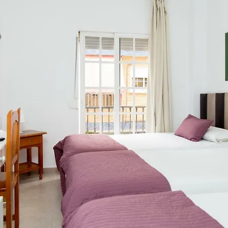 Otel Marbella 2*
